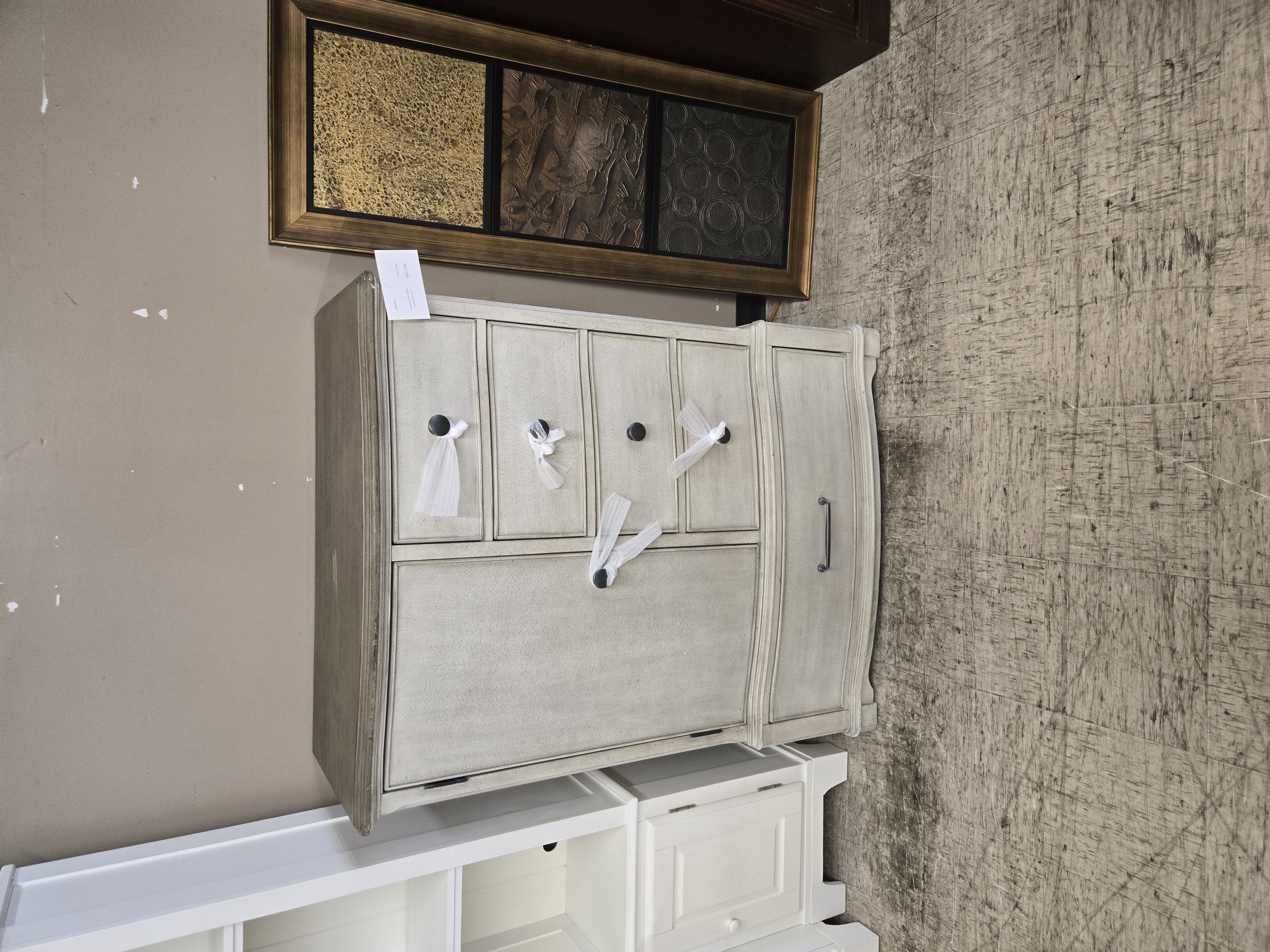 Chest - Pre-loved furniture Central Florida