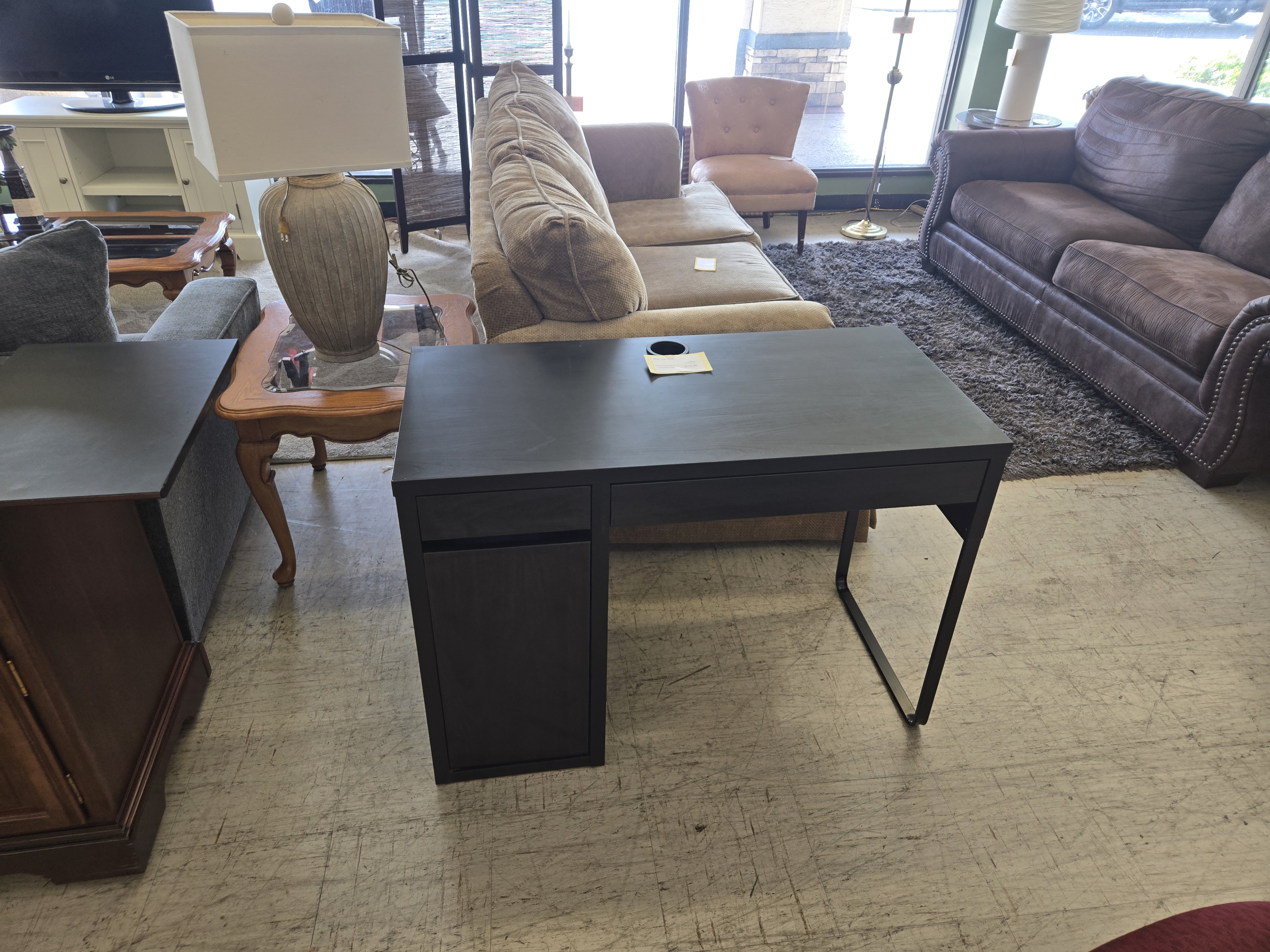 Small desk