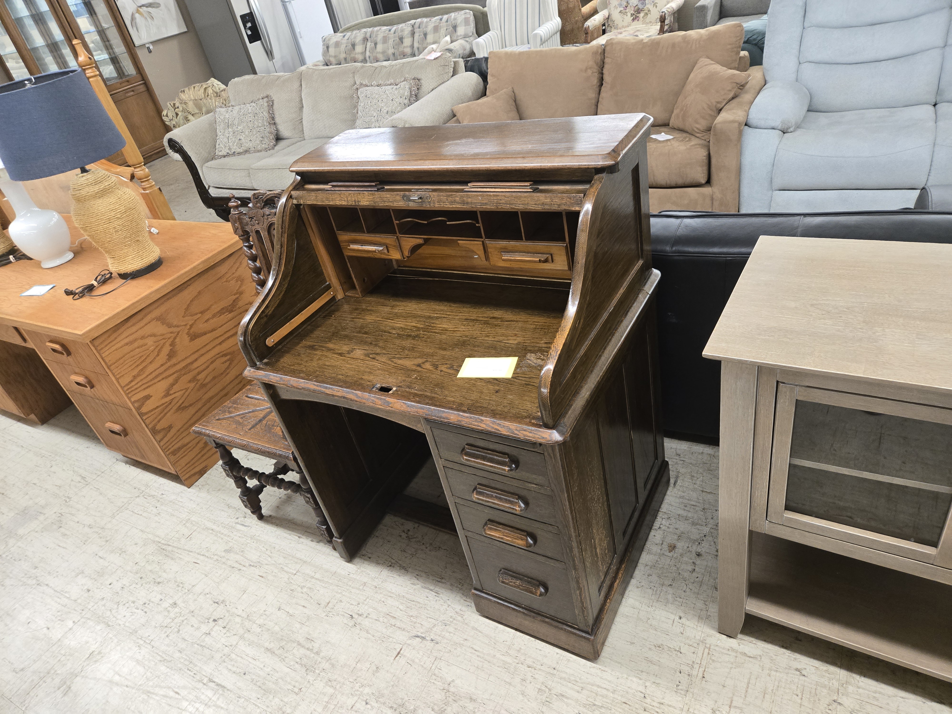 Roll top desk - Pre-loved furniture Central Florida