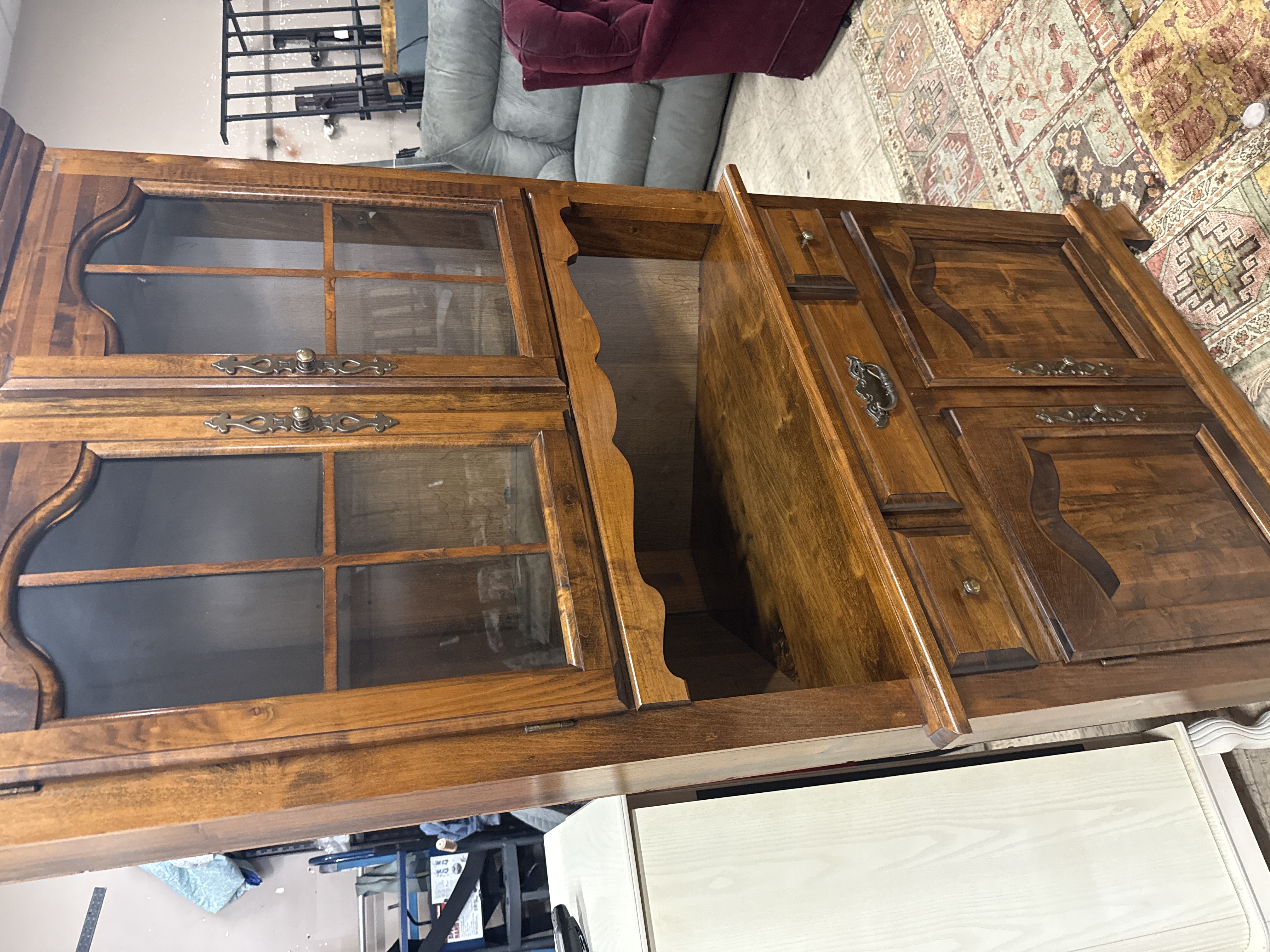 Corner Hutch - Pre-loved furniture Central Florida