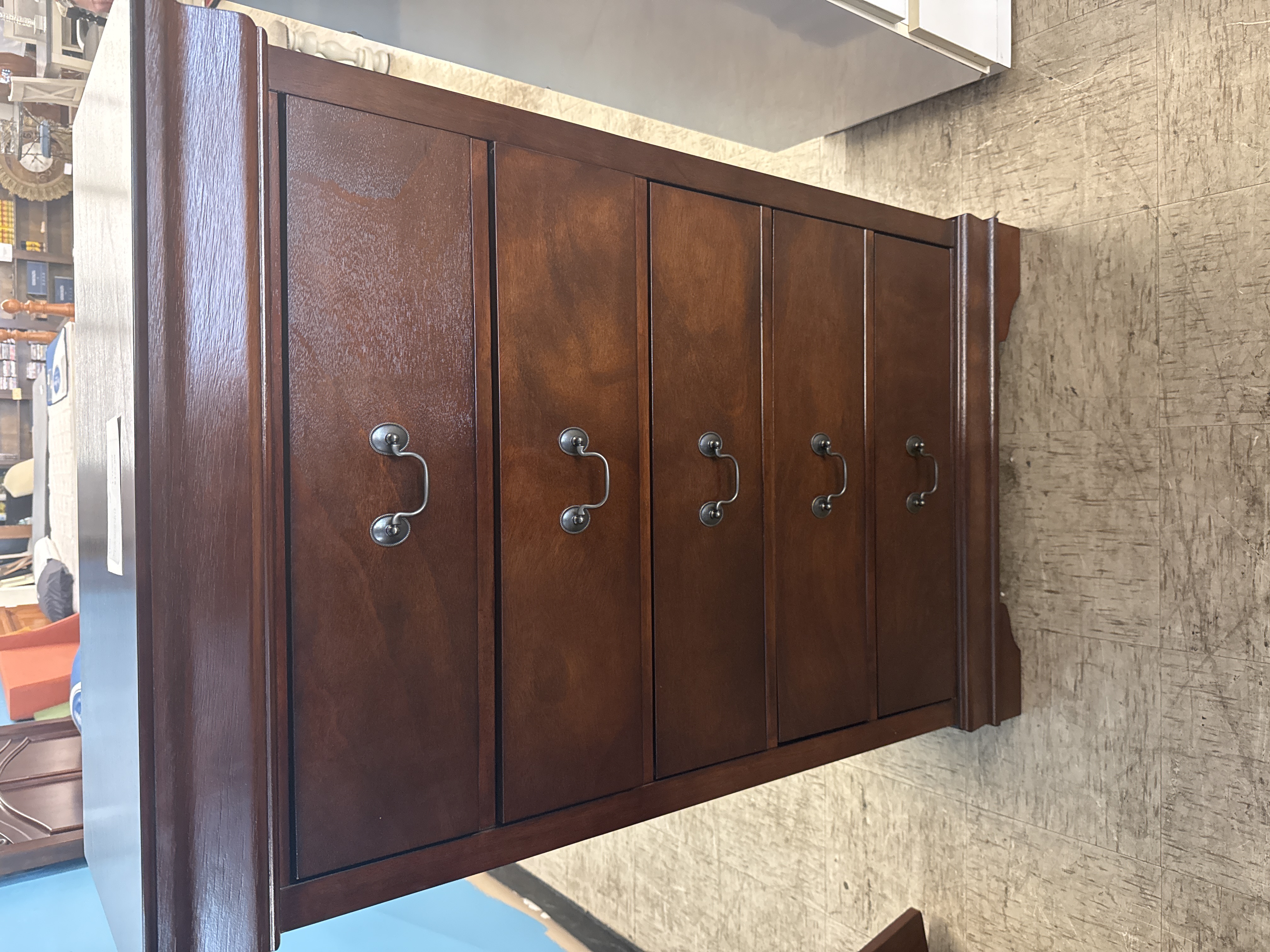 Mahogany Chest - Pre-loved furniture Central Florida